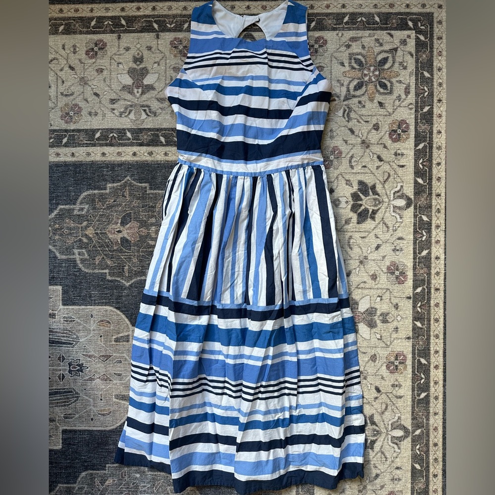 Vince Camuto cotton midi length dress